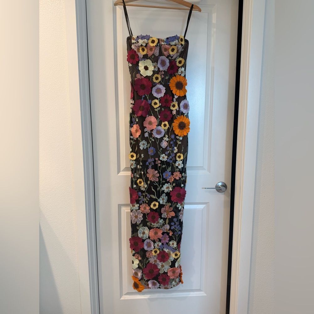 NWOT BRONX AND BANCO BOUQUET MARAYA JASMI NE MAXI DRESS, wedding guest dress - Picture 8 of 15